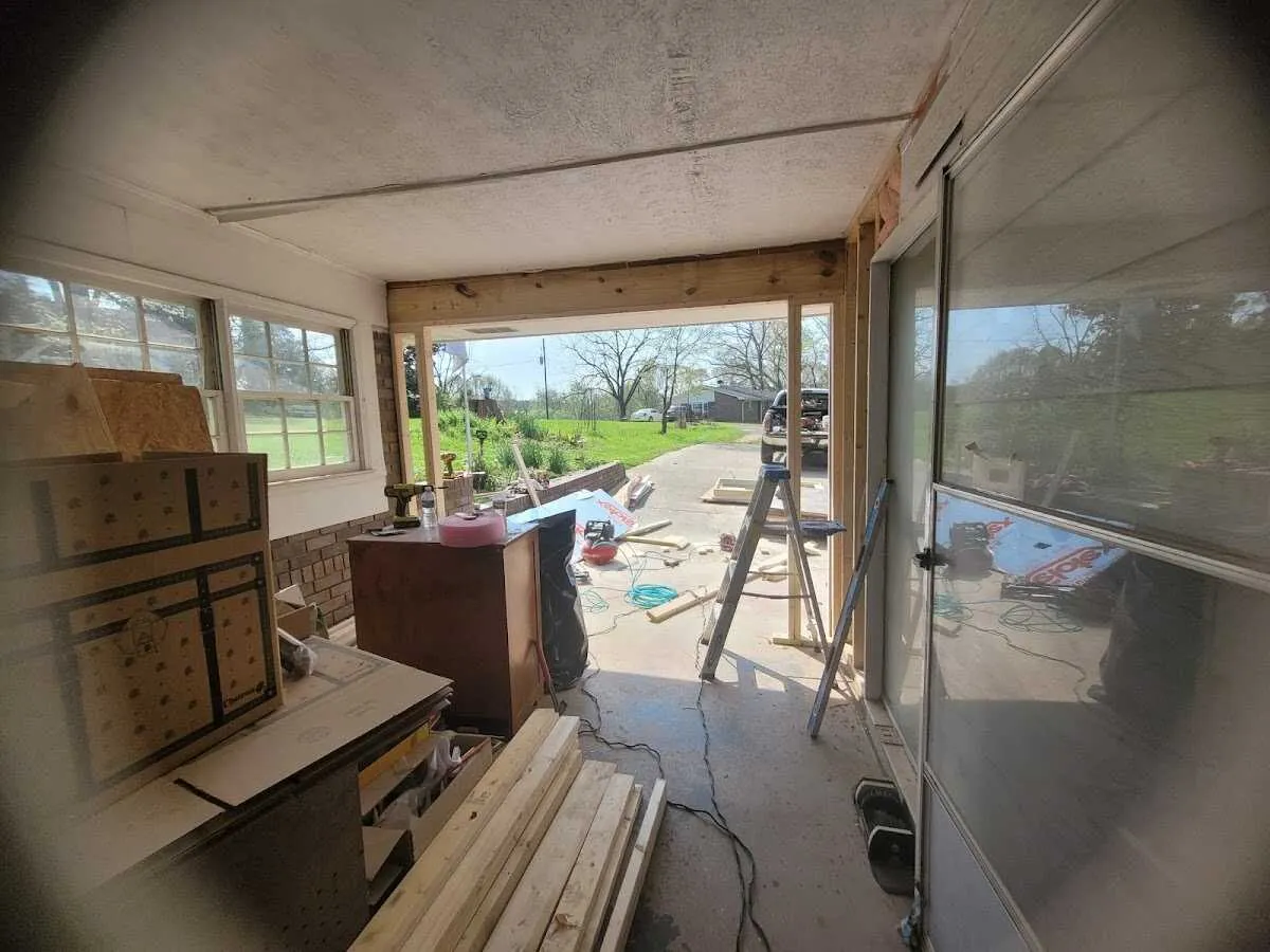 Air movers and dehumidifier for Water Mitigation Services in Eagle Point